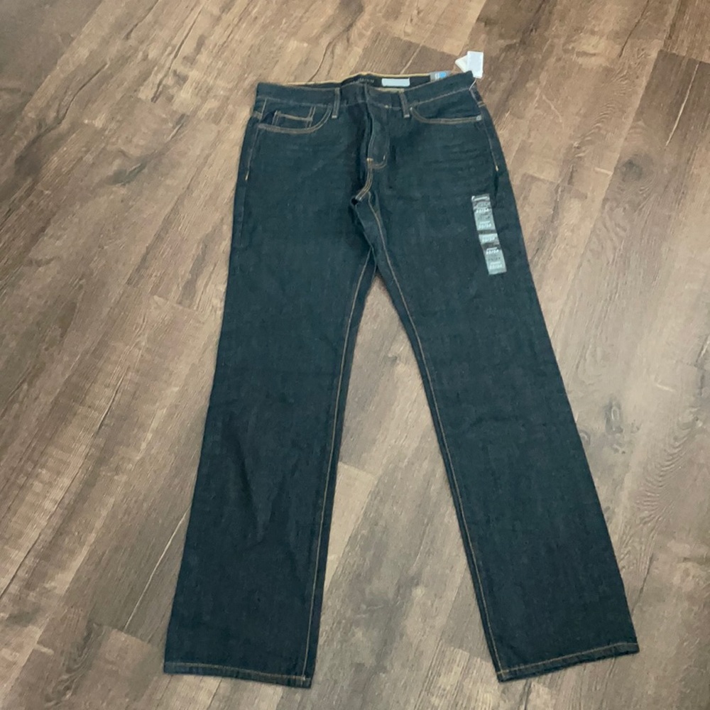Aeropostale Jeans size 32 x 34 Straight leg